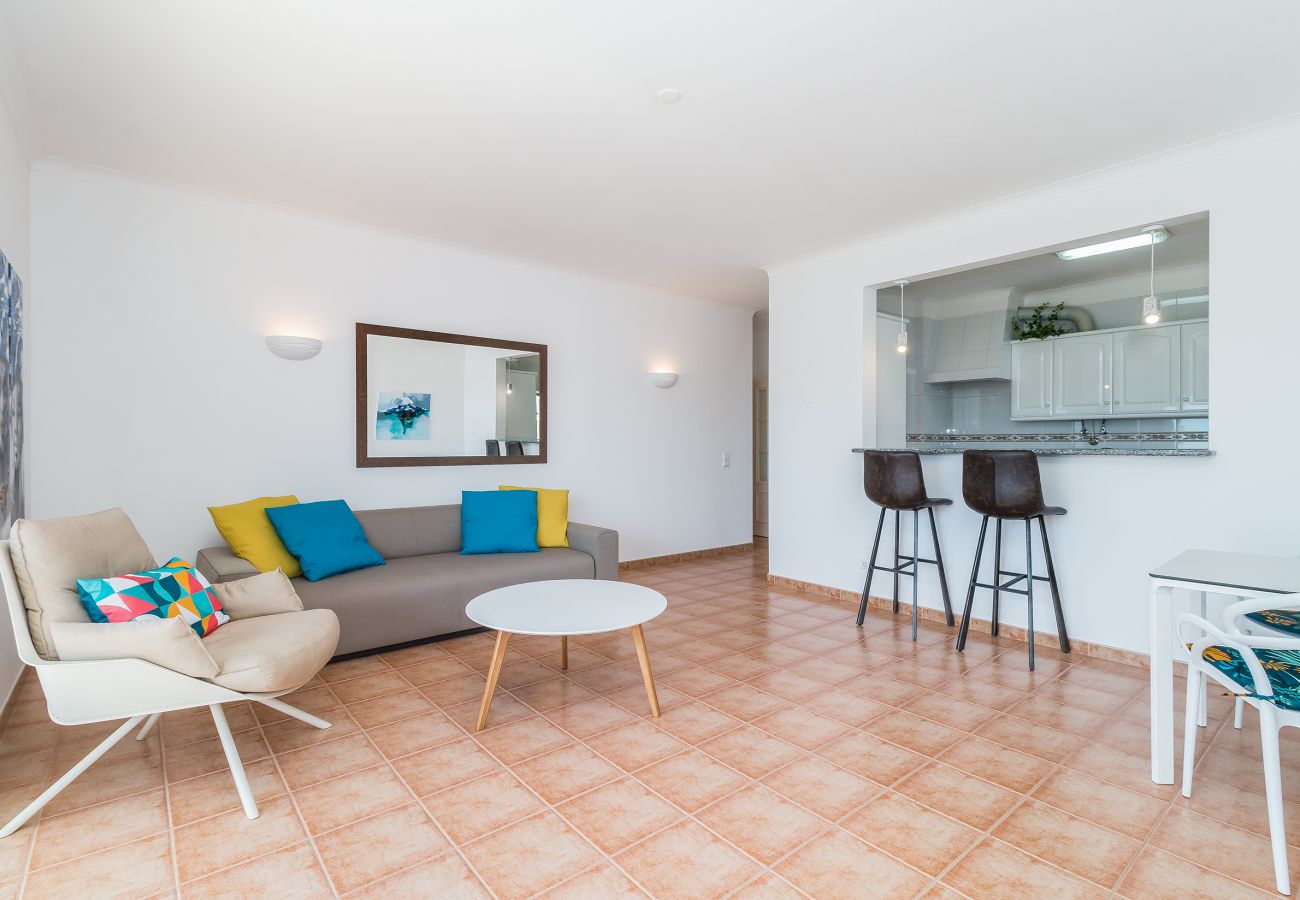 Apartment in Lagos - Casa da Galé: Sea View | AC | Perfect for Digital Nomads