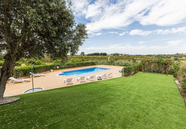 Villa in Silves - Silves Retreat | Private Pool | Pet Friendly Villa in Silves - Silves Retreat | Private Pool | Pet Friendly