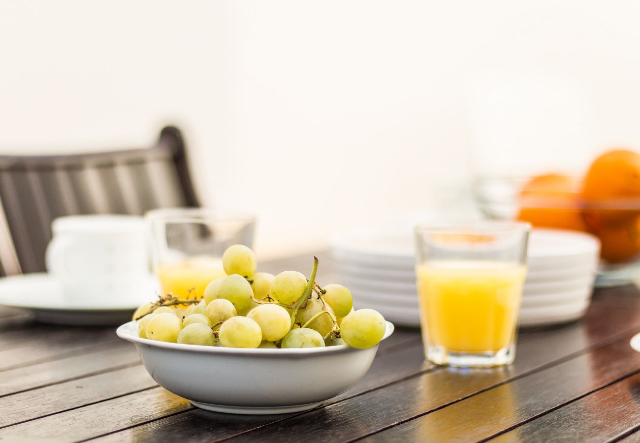 Apartment in Carvoeiro - Casa Gene | Pool | Wifi | Terrace | Nomads