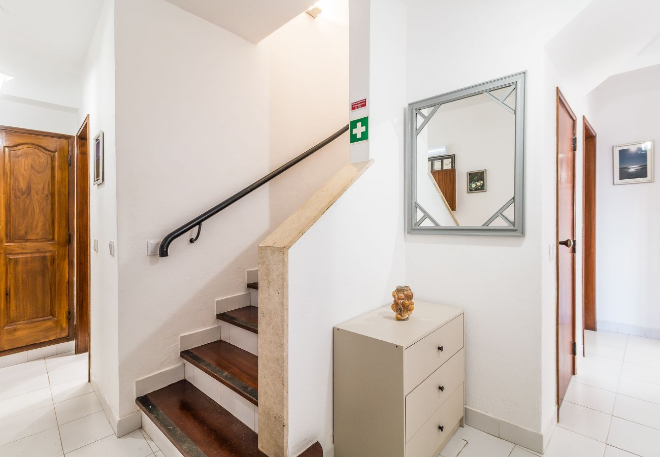 Apartment in Carvoeiro - Casa Gene | Pool | Wifi | Terrace | Nomads