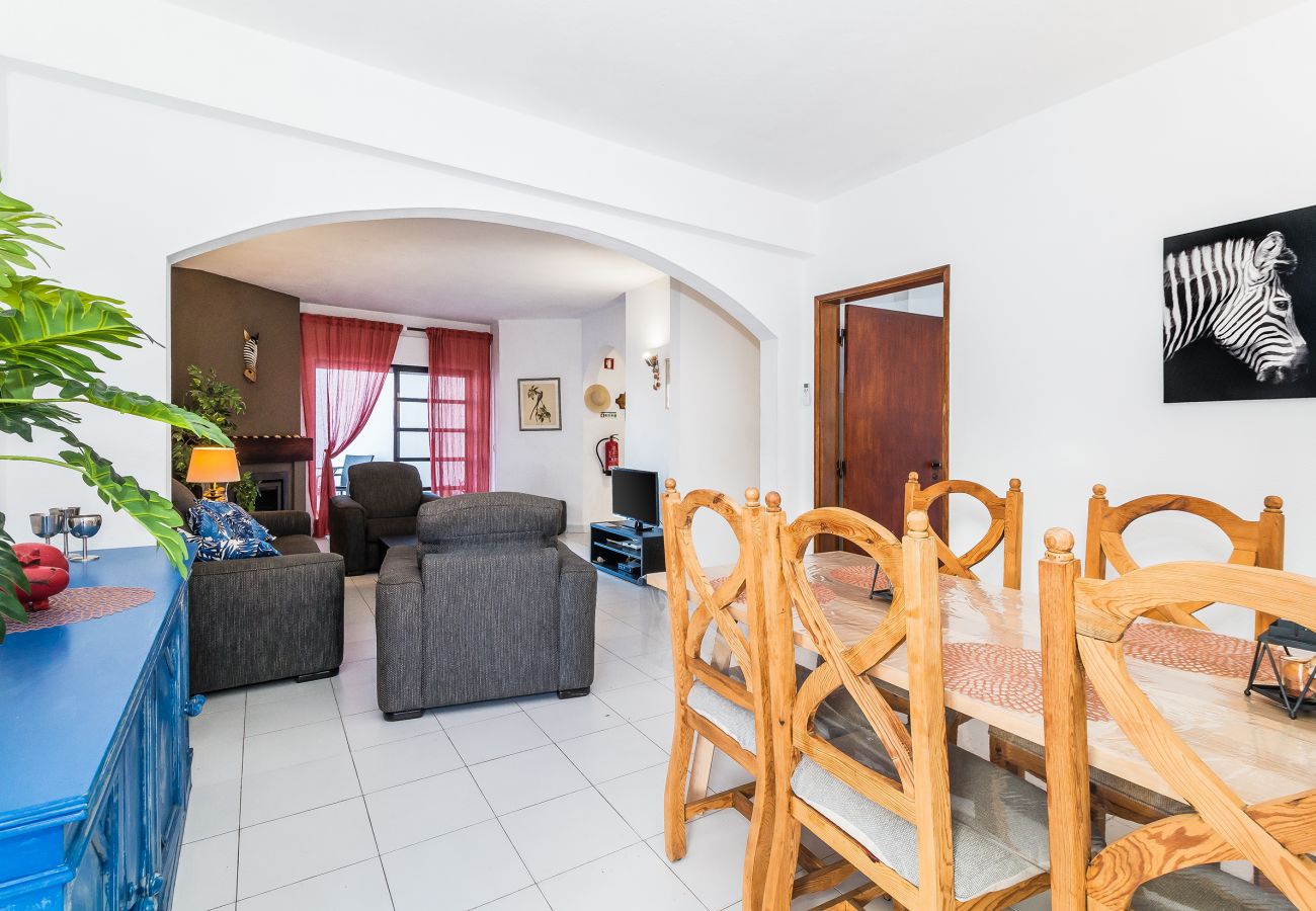 Apartment in Carvoeiro - Casa Gene | Pool | Wifi | Terrace | Nomads