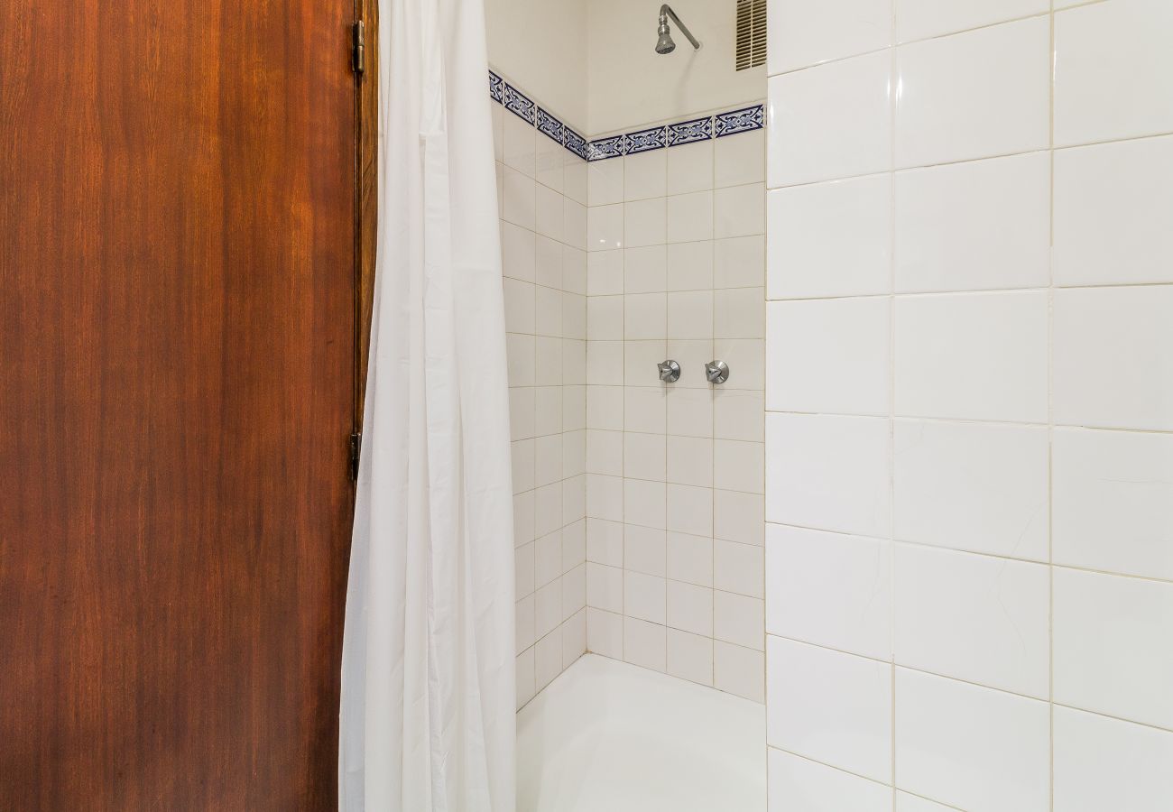 Apartment in Carvoeiro - Casa Gene | Pool | Wifi | Terrace | Nomads