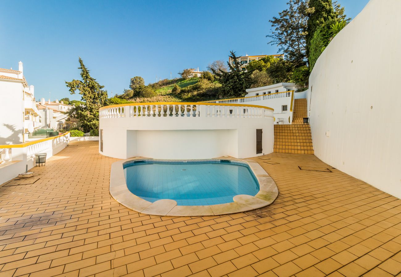 Apartment in Carvoeiro - Casa Gene | Pool | Wifi | Terrace | Nomads
