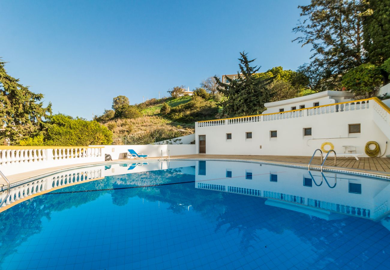 Apartment in Carvoeiro - Casa Gene | Pool | Wifi | Terrace | Nomads