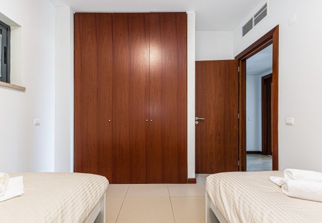 Apartment in Lagos - Marina Village 4 | Pool | Balcony | Digital Nomads