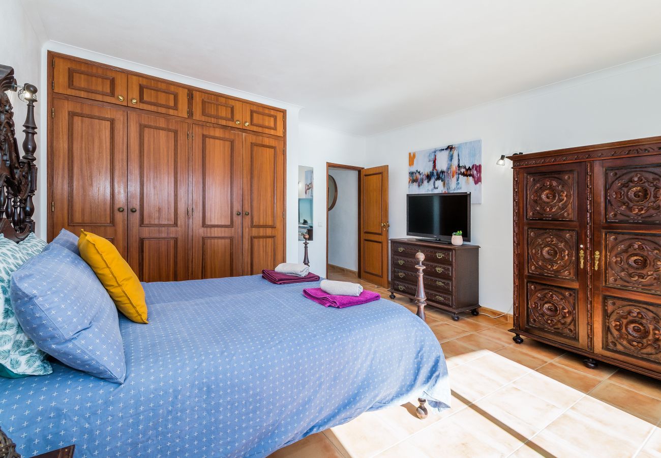 House in Lagos - Casa Londamba | Sea View | Entire Property