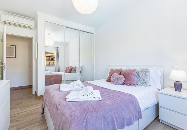 Apartment in Lagos - Pateo do Convento: Golf | Wifi | Pool | Perfect for nomads Apartment in Lagos - Pateo do Convento: Golf | Wifi | Pool | Perfect for nomads