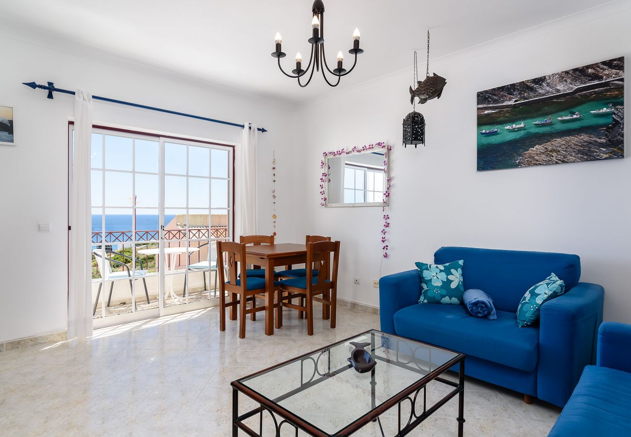 Apartment in Luz - Top Floor Ocean View Apartment – Praia da Luz | Prime Location | Perfect for Nomads