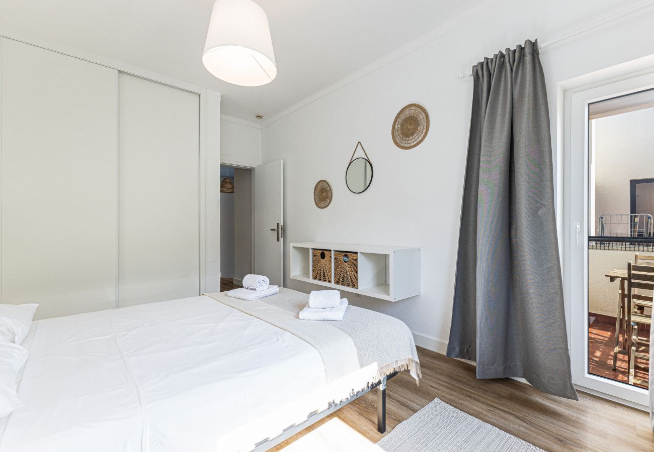 Apartment in Alvor - Alvor Ferias | Pool | WIFI |Perfect for Nomads 