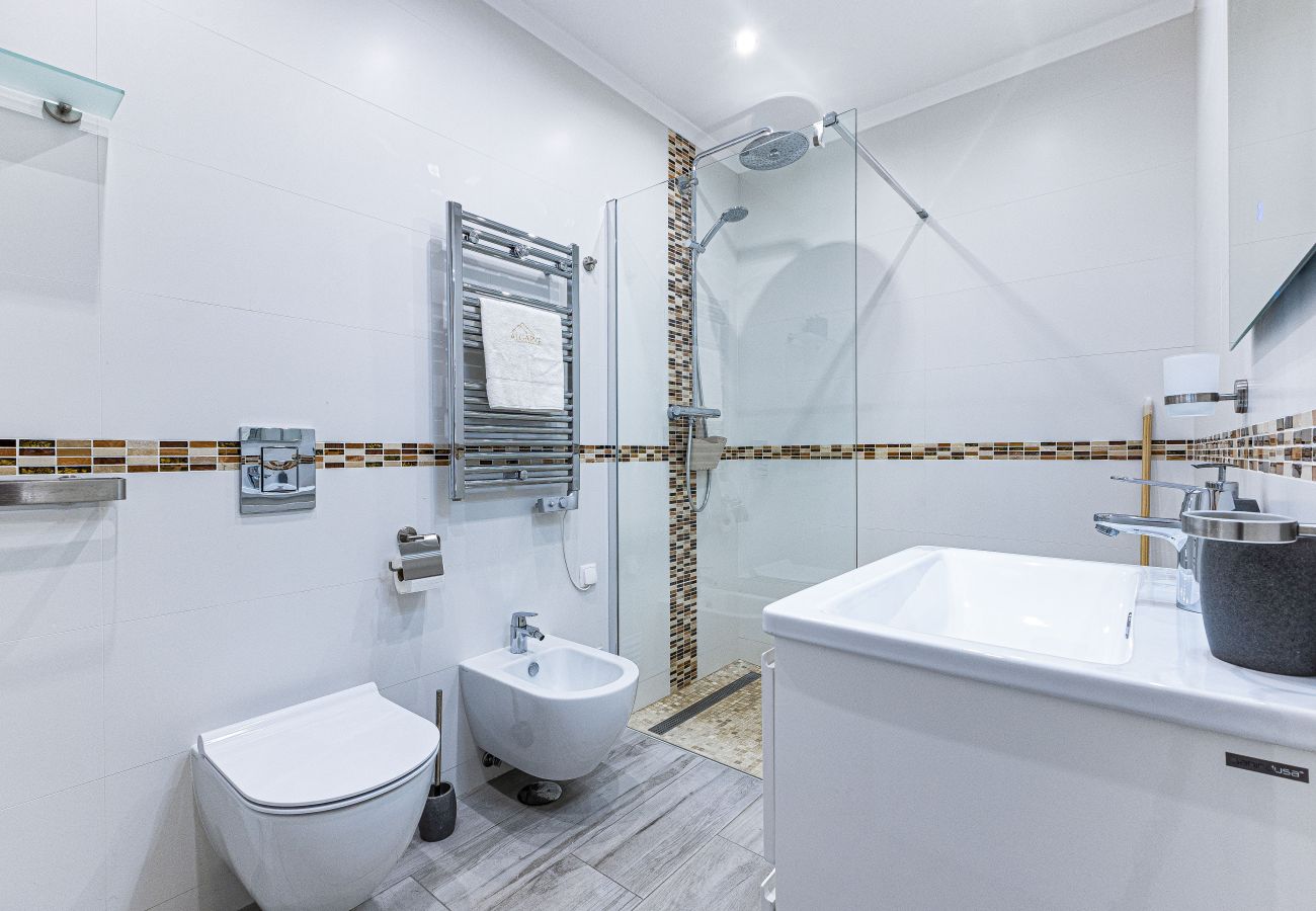 Apartment in Lagos - Peaceful Panorama apartment Great Location | Ideal for Digital Nomads
