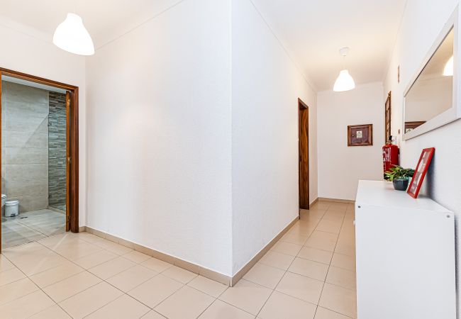 Apartment in Lagos - Cozy in Lagos Apartment in Lagos - Cozy in Lagos