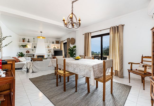 House in Porches - Casa do Vale: PET Friendly | Family, Pool & Beach House in Porches - Casa do Vale: PET Friendly | Family, Pool & Beach