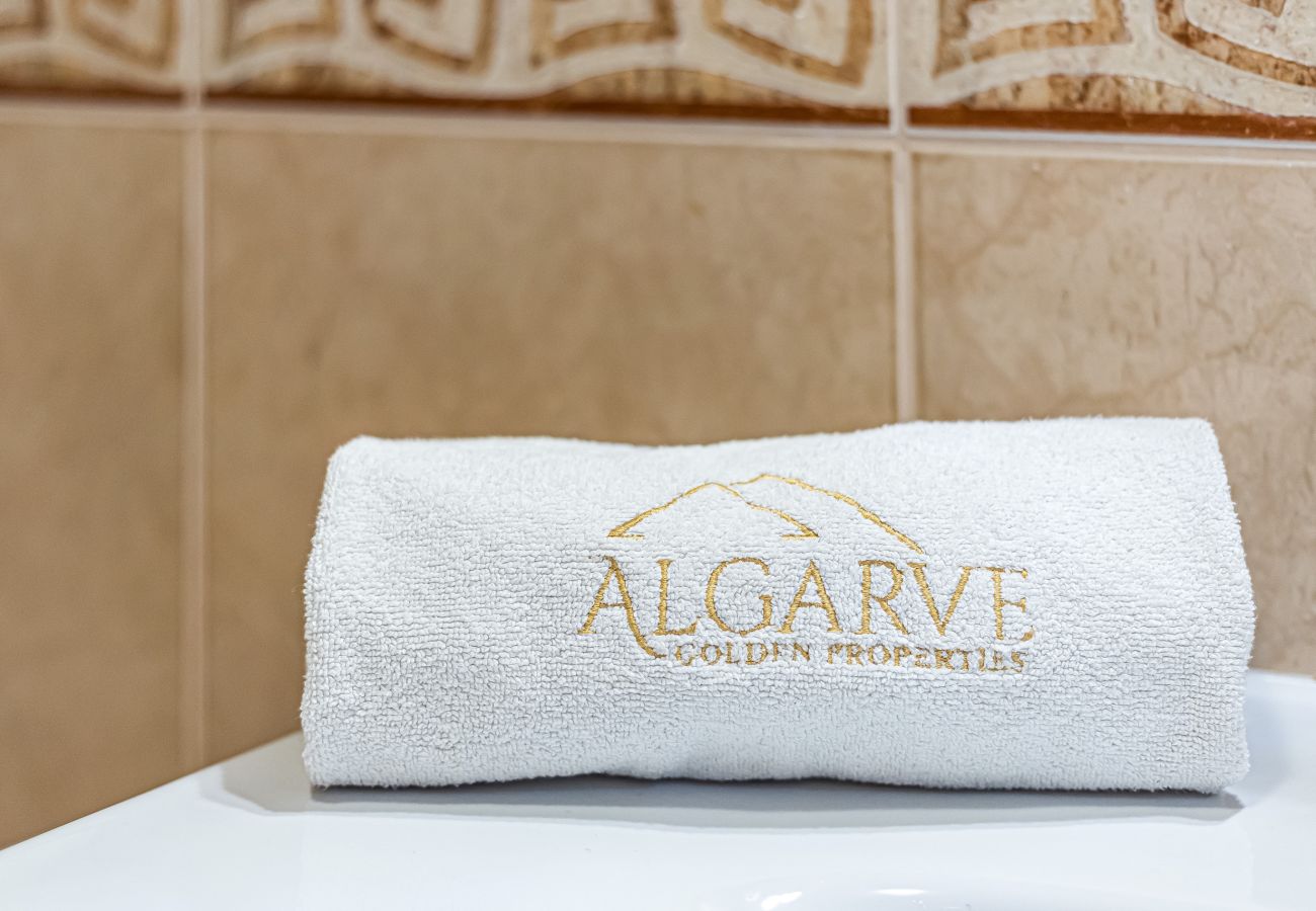 Apartment in Alvor - Villa Happy Alvor: Work & Relax | Balcony | Wi-Fi