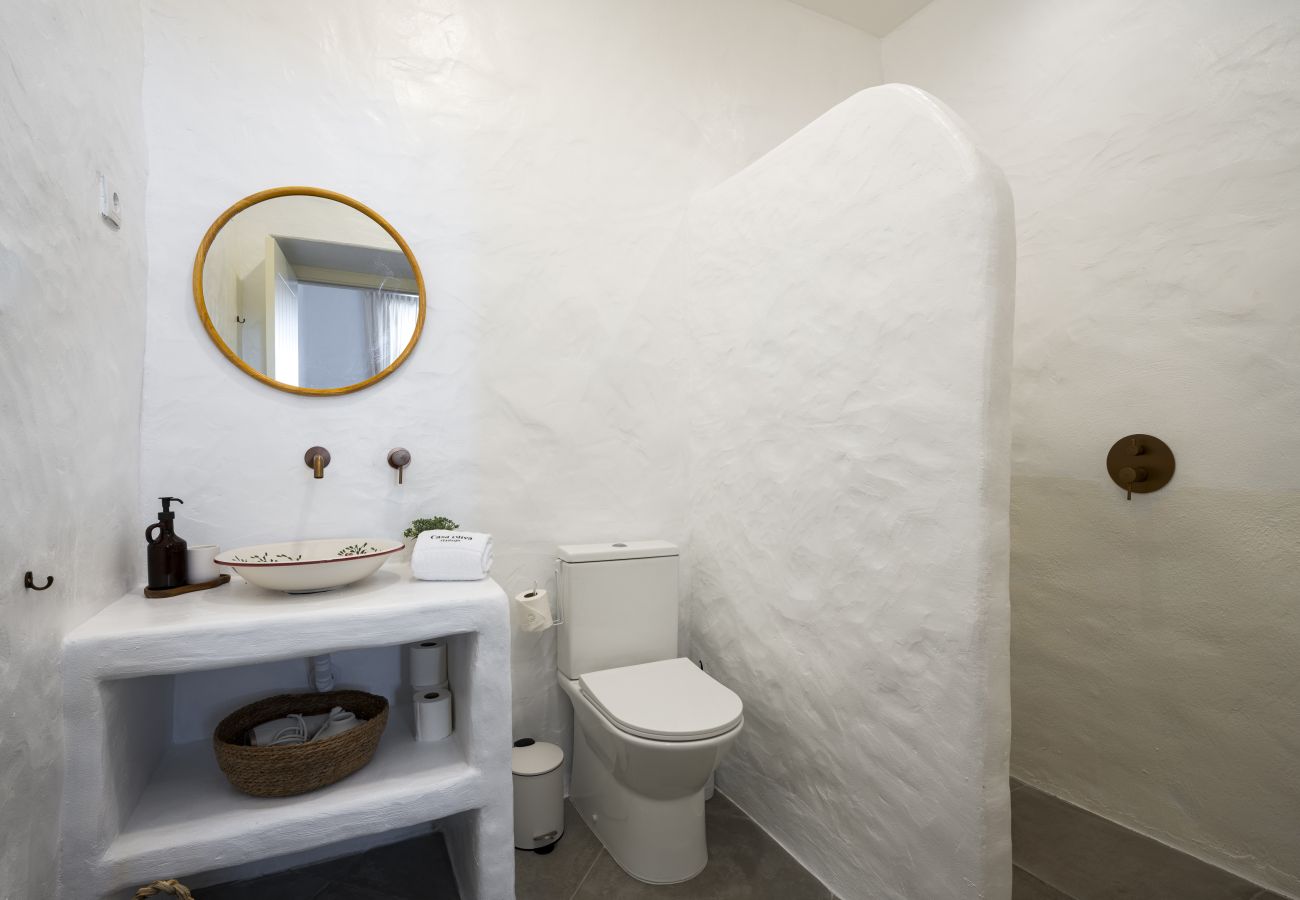 Cottage in Salvada - Casa Oliva | Rural Retreat | Peace and Tranquillity