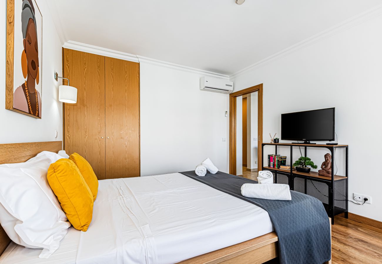 Apartment in Portimão - Encosta By The Marina, Beach & City Center