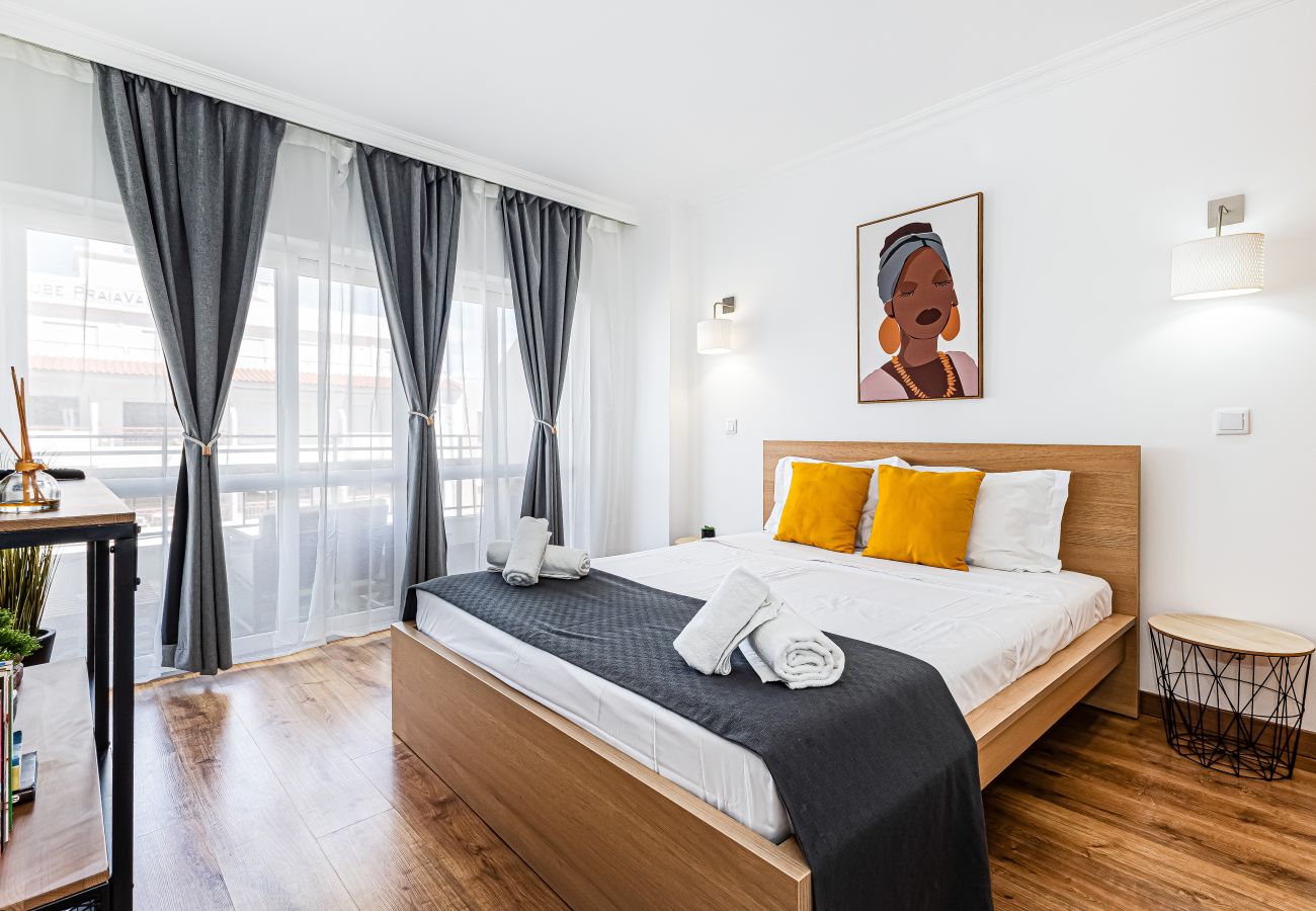 Apartment in Portimão - Encosta By The Marina, Beach & City Center