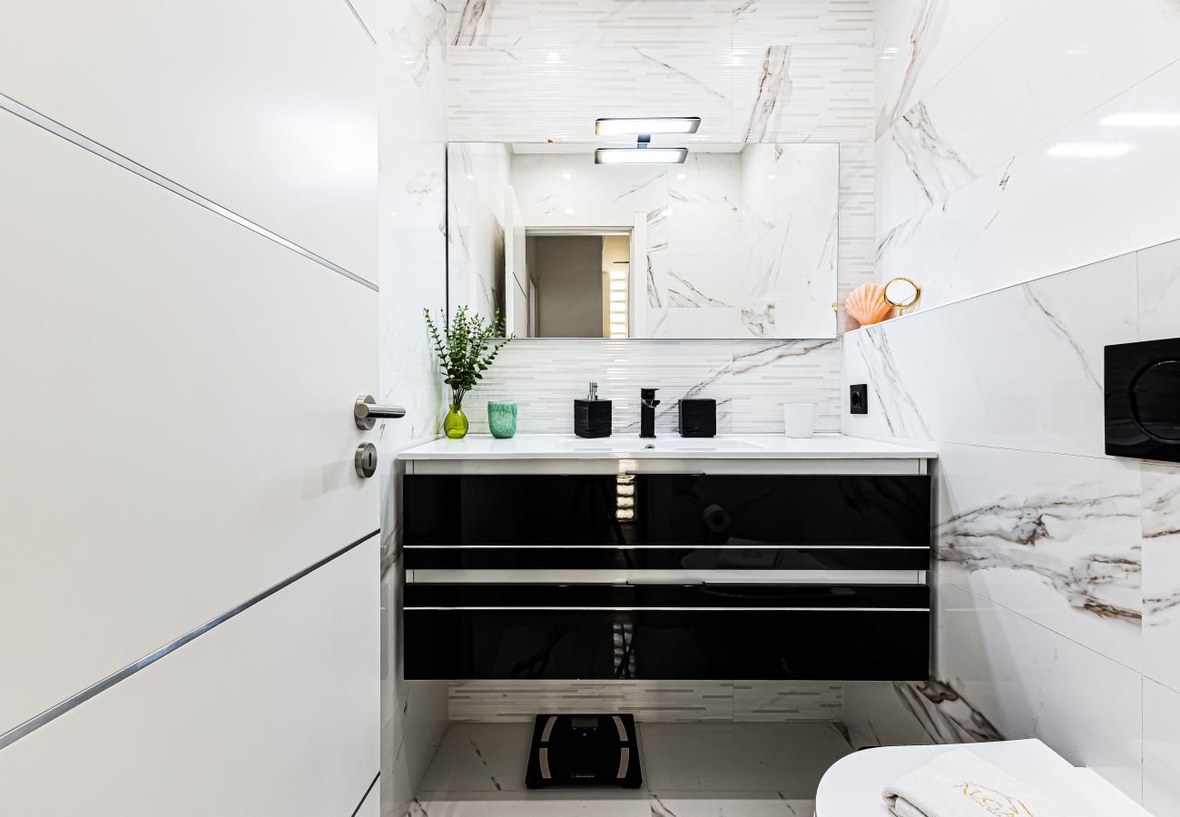Apartment in Vilamoura - Casa Sol | Family Retreat & Pool