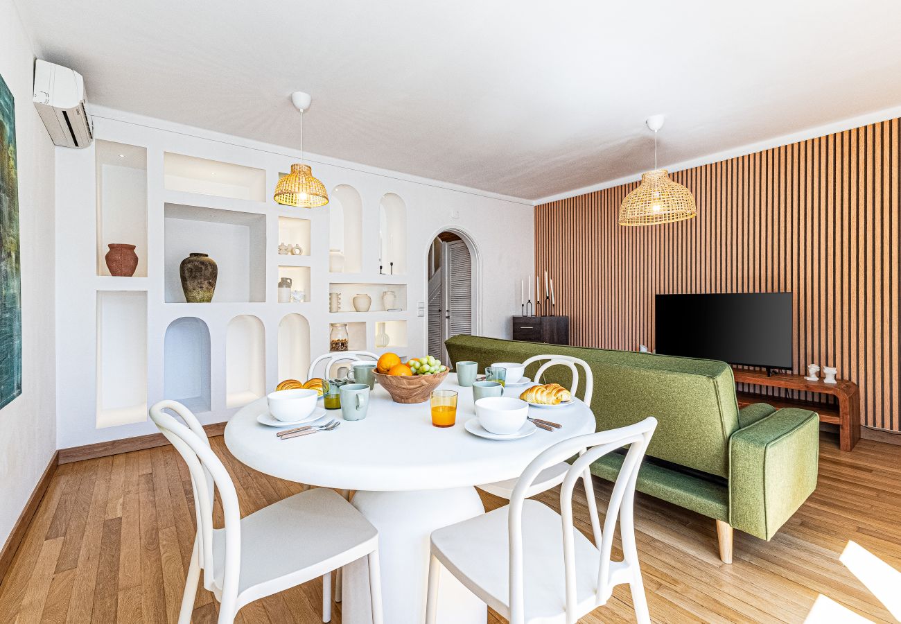 Apartment in Vilamoura - Casa Sol | Family Retreat & Pool