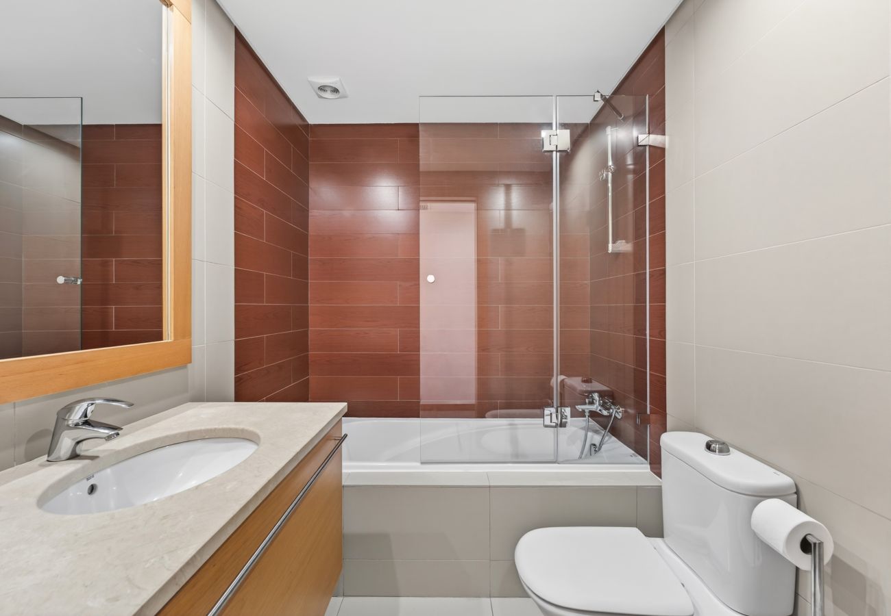 Apartment in Lagos - Marina Village Retreat: Pool & Garage | Prime lo 