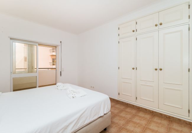 Apartamento em Lagos - Casa da Galé: Sea View | AC | Perfect for Digital Nomads Apartamento em Lagos - Casa da Galé: Sea View | AC | Perfect for Digital Nomads