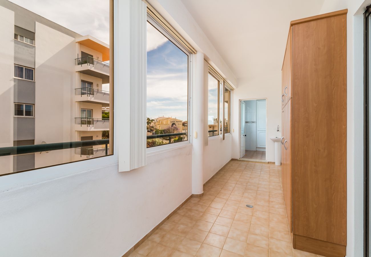 Apartamento em Lagos - Casa da Galé: Sea View | AC | Perfect for Digital Nomads