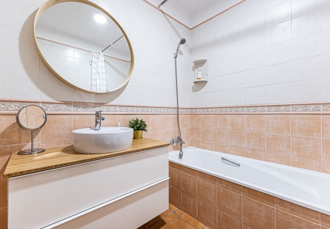 Apartamento em Lagos - Sea La Vie | Digital Nomads | WIFI | Balcony Apartamento em Lagos - Sea La Vie | Digital Nomads | WIFI | Balcony