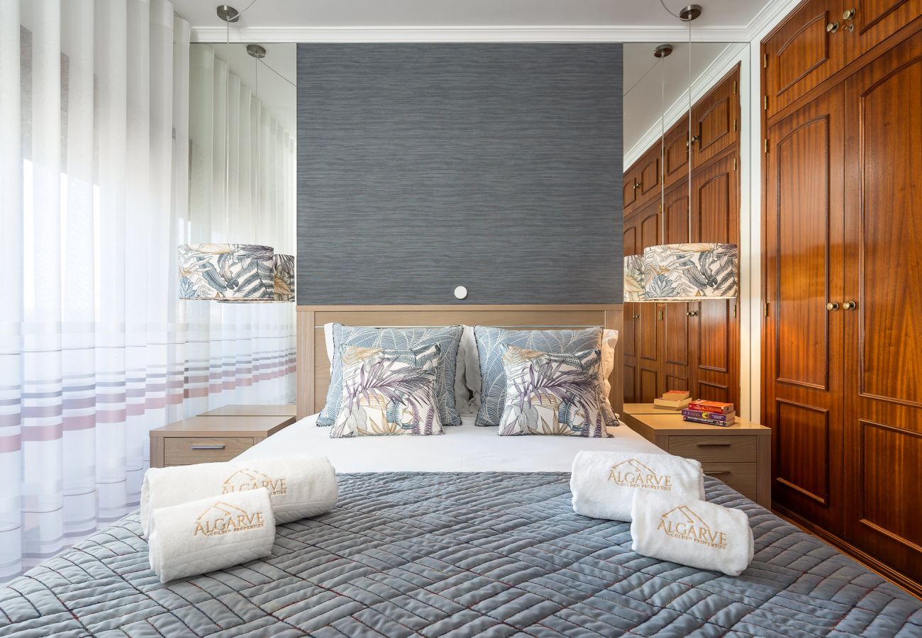 Apartamento em Lagos - Sea La Vie | Digital Nomads | WIFI | Balcony