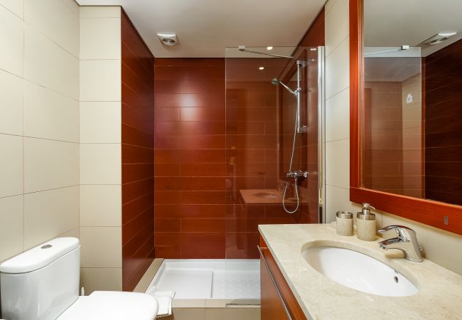 Apartamento em Lagos - Marina Village  | Pool | Garage | WIFI | Varanda Apartamento em Lagos - Marina Village  | Pool | Garage | WIFI | Varanda