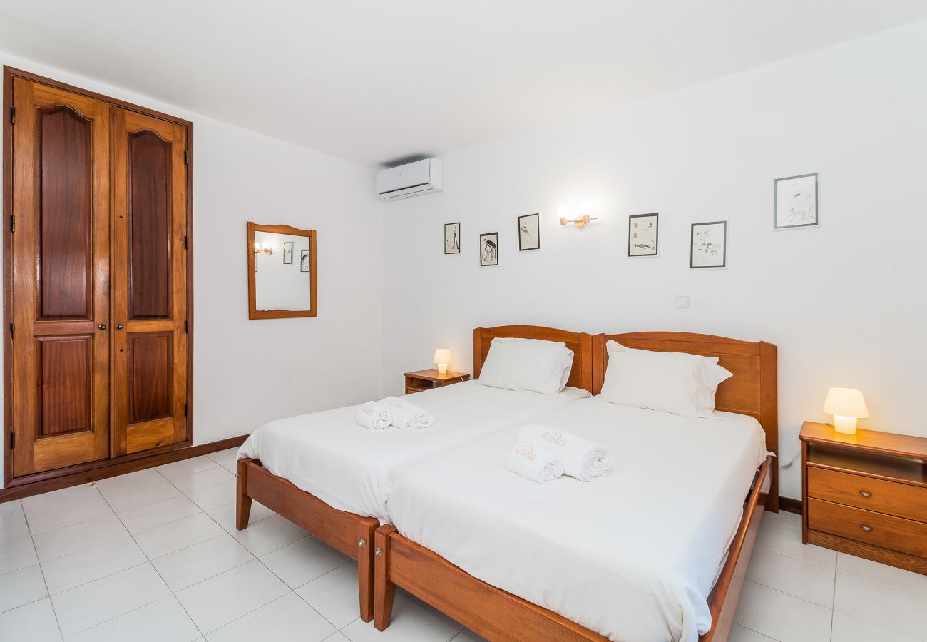 Apartamento em Carvoeiro - Casa Gene | Pool | Wifi | Terrace | Nomads