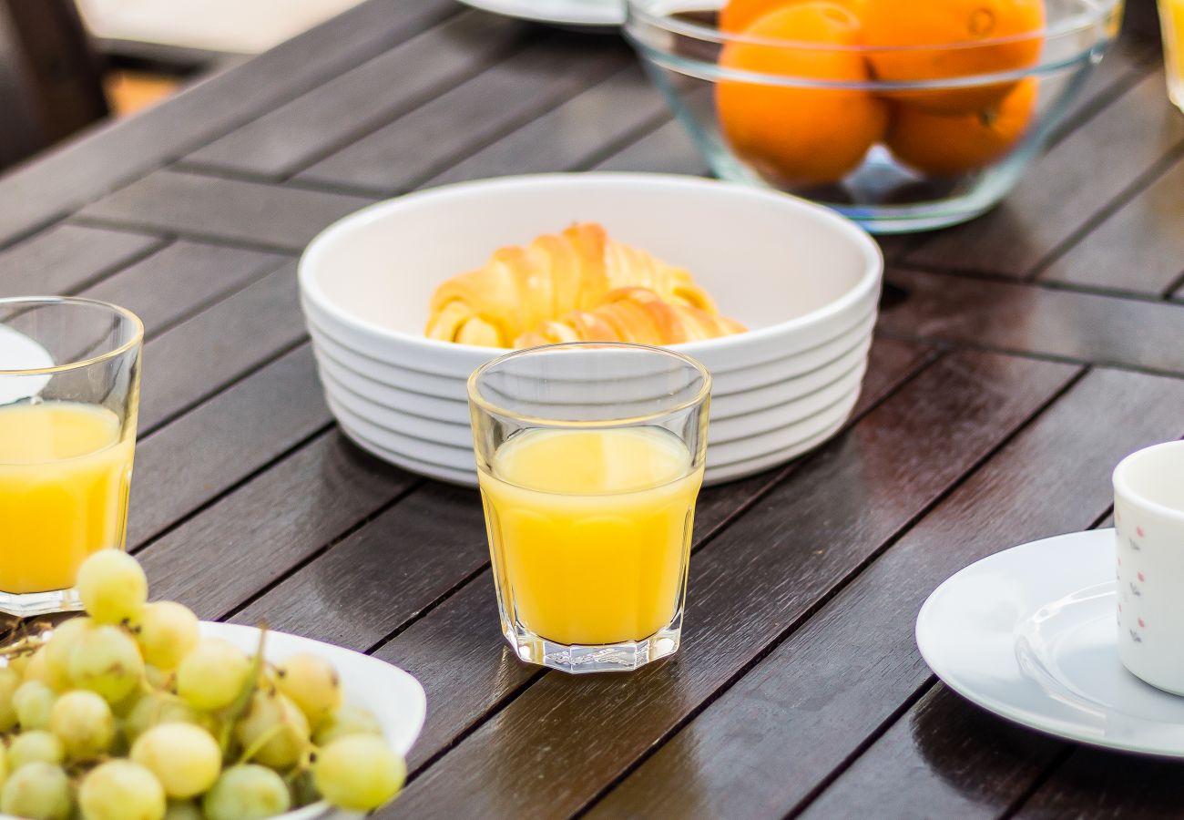 Apartamento em Carvoeiro - Casa Gene | Pool | Wifi | Terrace | Nomads