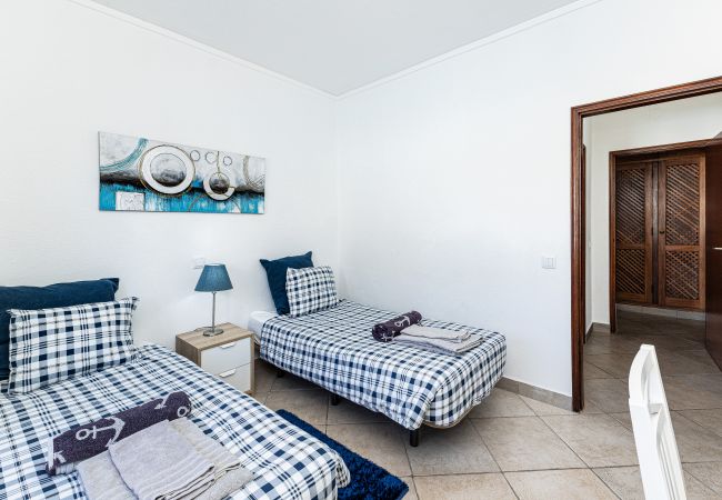 Apartamento em Lagos - Moinhos | Digital Nomads | AC | Fast Wifi Apartamento em Lagos - Moinhos | Digital Nomads | AC | Fast Wifi