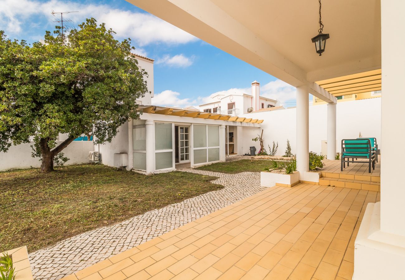 Quarto em Lagos -  AGP - Dona Ana | Private bathroom | Reliable WiFi