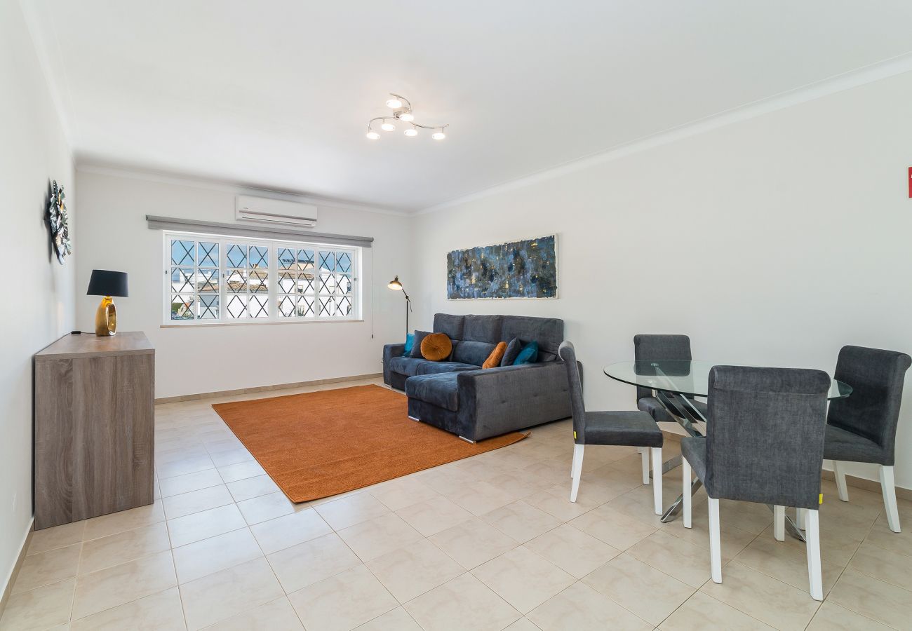 Quarto em Lagos -  AGP - Dona Ana | Private bathroom | Reliable WiFi