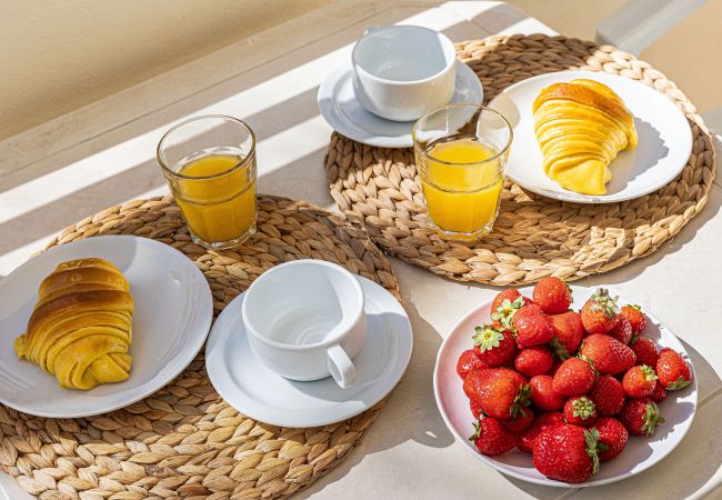 Apartamento em Lagos - Porto de Mos Beach: Pool | Gym | PetFriendly  Apartamento em Lagos - Porto de Mos Beach: Pool | Gym | PetFriendly