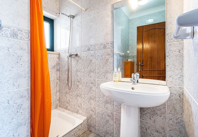 Apartamento em Lagos - Lagos: Sea View | Near the City Center | Digital Nomads Apartamento em Lagos - Lagos: Sea View | Near the City Center | Digital Nomads