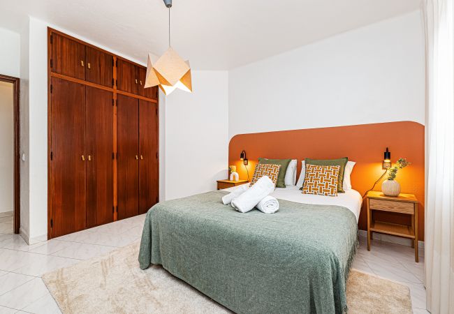 Casa em Porches - Casa do Vale: PET Friendly | Family, Pool & Beach Casa em Porches - Casa do Vale: PET Friendly | Family, Pool & Beach