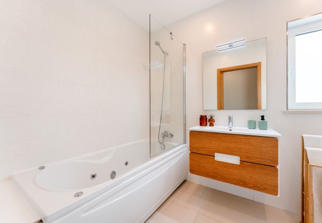 Apartamento em Lagos -  Adega Luxury | Near Lagos City Center with Pool Apartamento em Lagos -  Adega Luxury | Near Lagos City Center with Pool