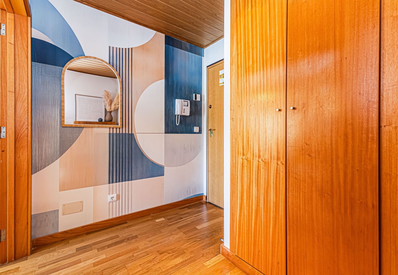 Apartamento em Albufeira - Albufeira Retreat: Fully Equipped | Fast Wi-Fi | Ideal for Longstays