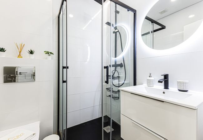 Apartamento em Arma&ampccedil&ampatildeo de P&ampecircra - Âncora Apartment | Central Location | Near Beach & Shops Apartamento em Arma&ampccedil&ampatildeo de P&ampecircra - Âncora Apartment | Central Location | Near Beach & Shops