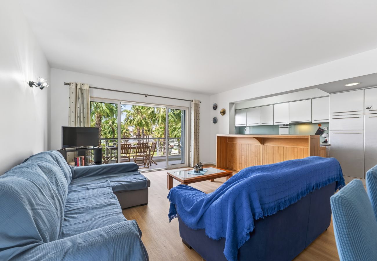 Apartamento em Lagos - Marina Breeze: By the Marina, City Center & Beach 