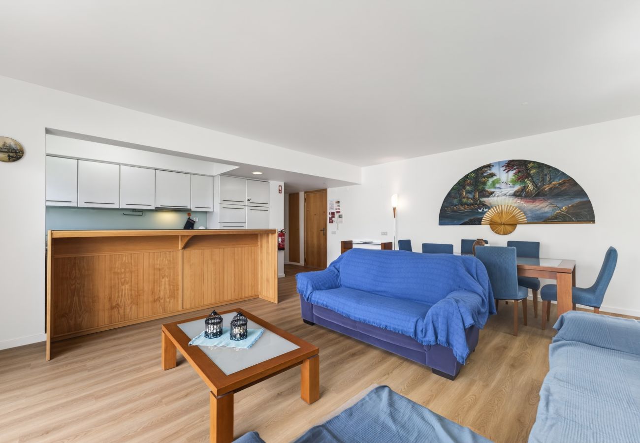 Apartamento em Lagos - Marina Breeze: By the Marina, City Center & Beach 
