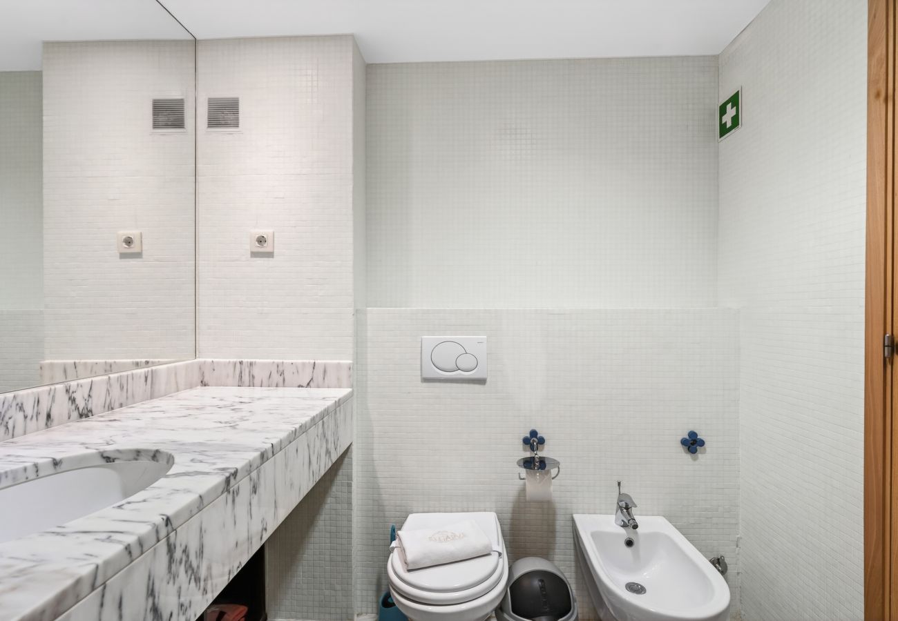Apartamento em Lagos - Marina Breeze: By the Marina, City Center & Beach 