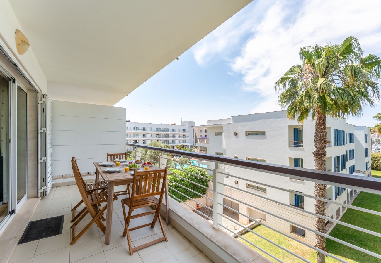Apartamento em Lagos - Marina Breeze: By the Marina, City Center & Beach 