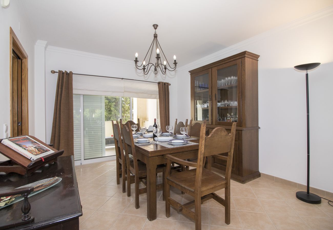 Casa geminada em Loulé - Casa Oliveira