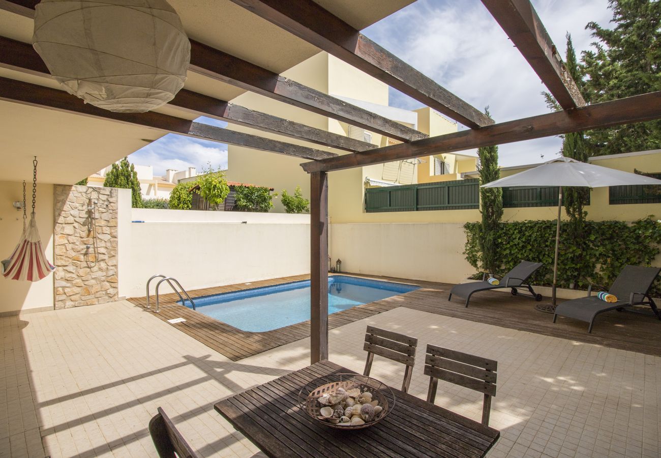 Casa geminada em Loulé - Casa Oliveira