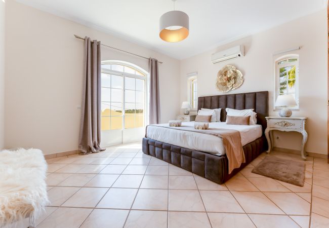 Villa em Boliqueime - Quinta das Laranjeiras Villa em Boliqueime - Quinta das Laranjeiras