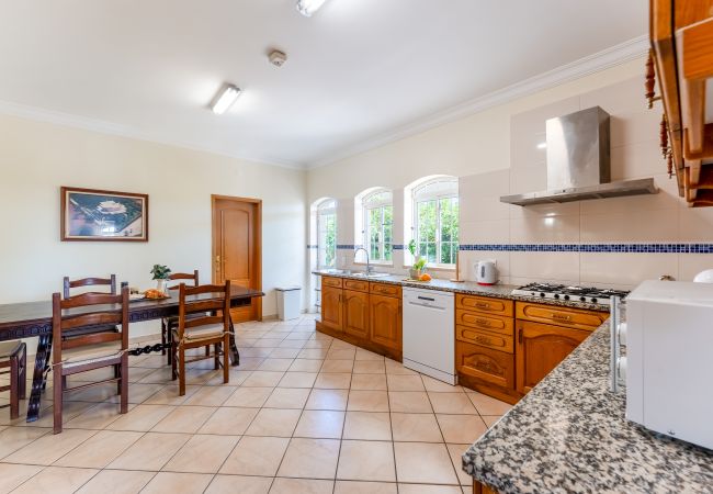 Villa em Boliqueime - Quinta das Laranjeiras Villa em Boliqueime - Quinta das Laranjeiras