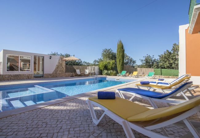 Villa em Boliqueime - Quinta das Yuccas Villa em Boliqueime - Quinta das Yuccas