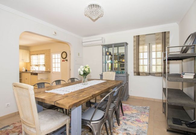 Villa em Almancil - Villa Caravela Villa em Almancil - Villa Caravela