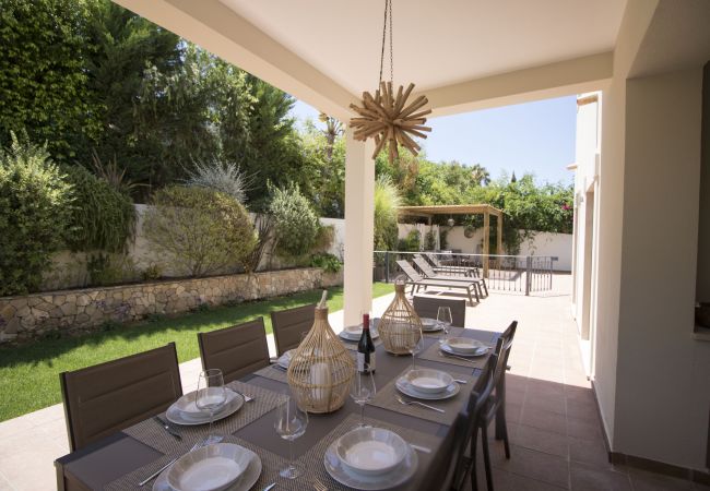 Villa em Almancil - Villa Esmeralda Villa em Almancil - Villa Esmeralda